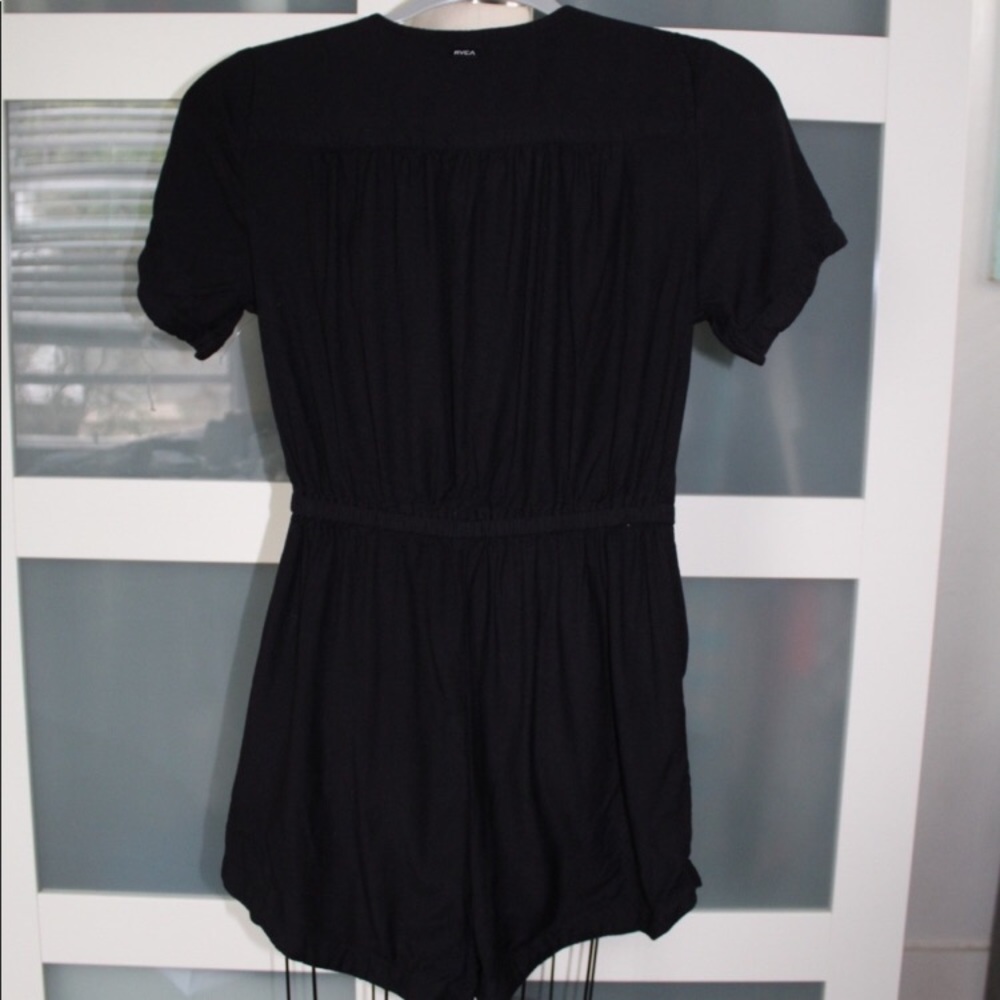 Rvca Roe Romper - Picture 3 of 3
